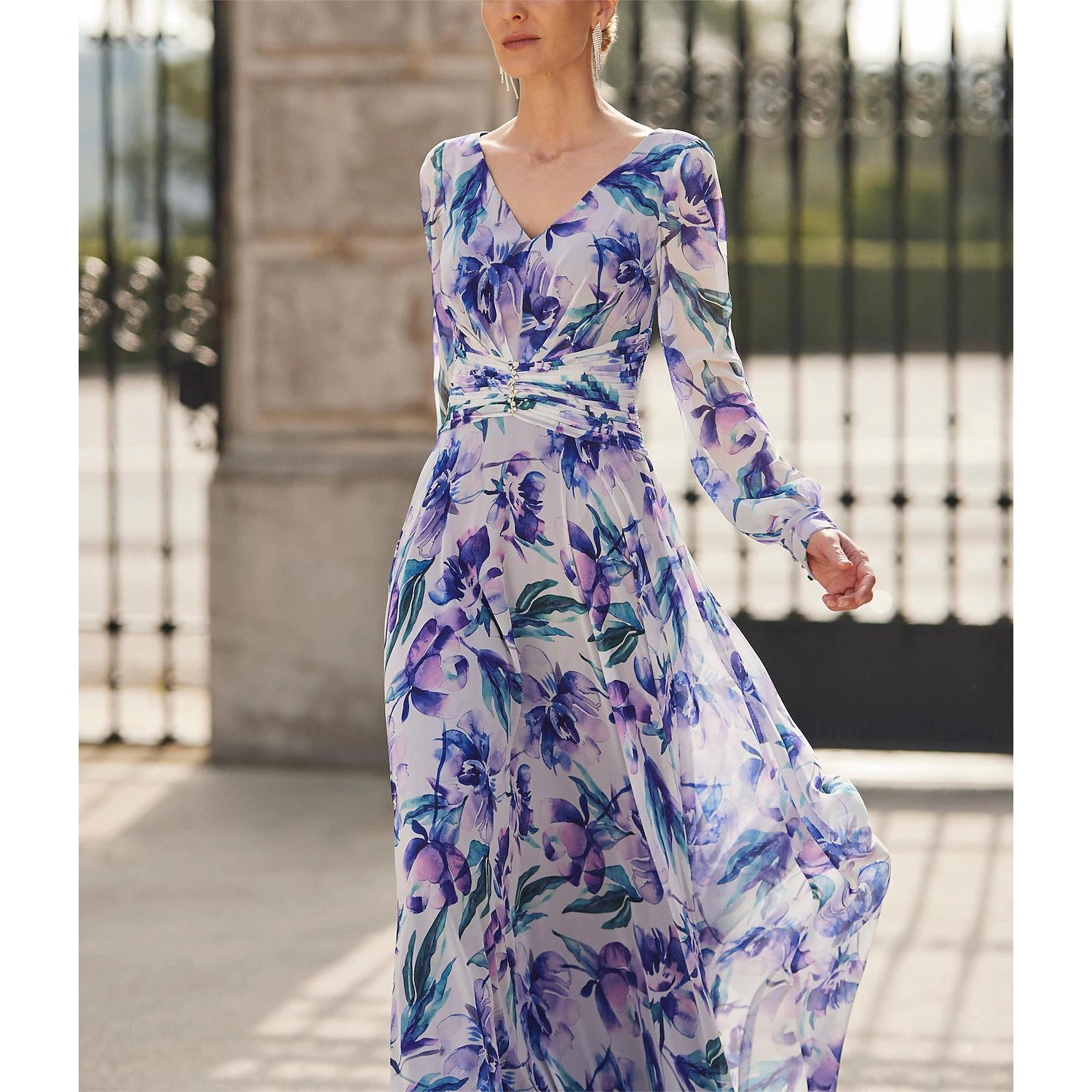 Buyishang A-Line Mother of the Bride Dress Formal Wedding Guest Elegant Vintage V Neck Ankle Length Chiffon Polyester Long Sleeve with Ruched Flower free custom size
